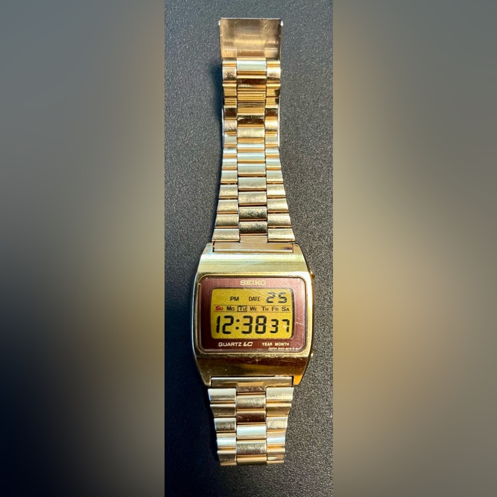 Vintage 1978 Seiko Gold and Silver Quartz LC - Picture 4 of 11
